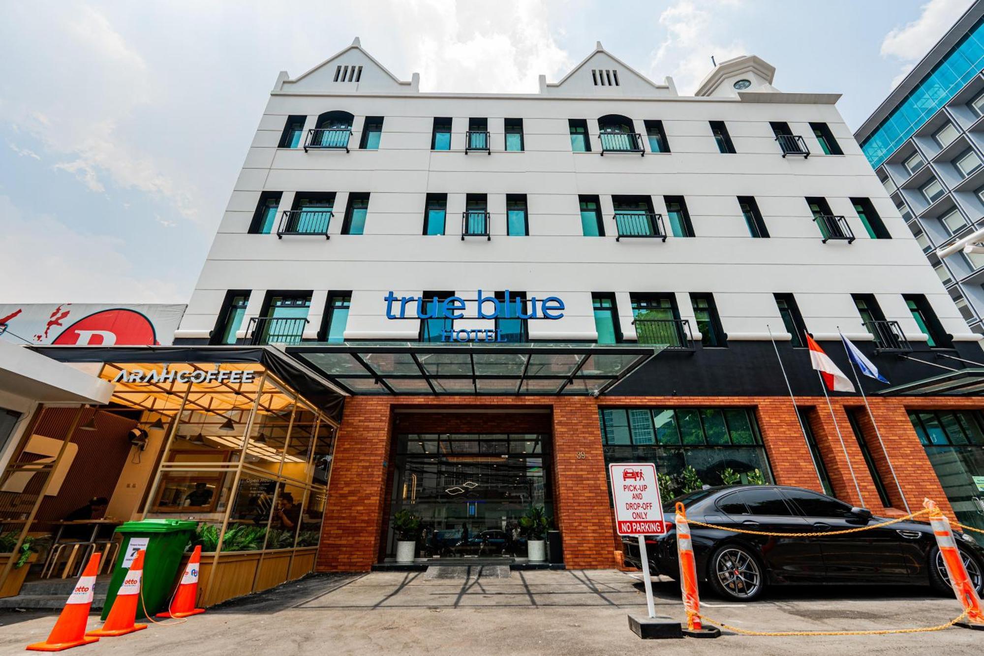 True Blue Hotel Menteng Jacarta Exterior foto
